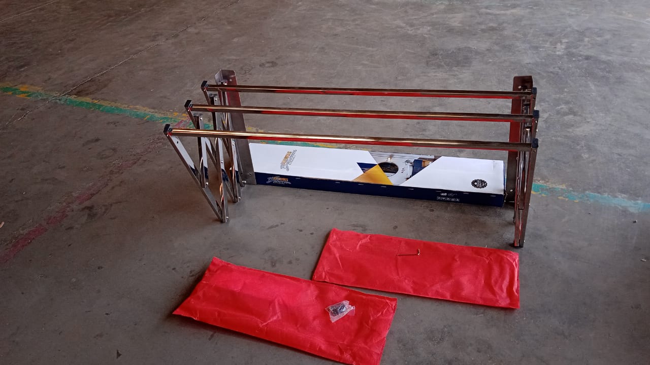 Stainless Steel Wall-Mounted Folding Clothes Drying Rack Stainless Steel Wall-Mounted Folding Clothes Drying Rack